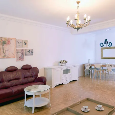 Pearl Apartment